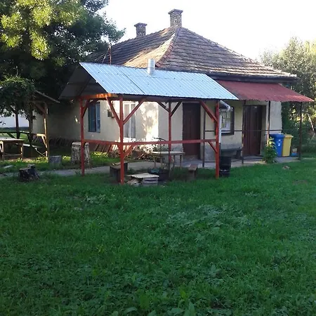 Agoc Vendeghaz Гостевой дом