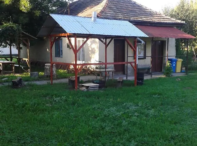 Agoc Vendeghaz ゲストハウス